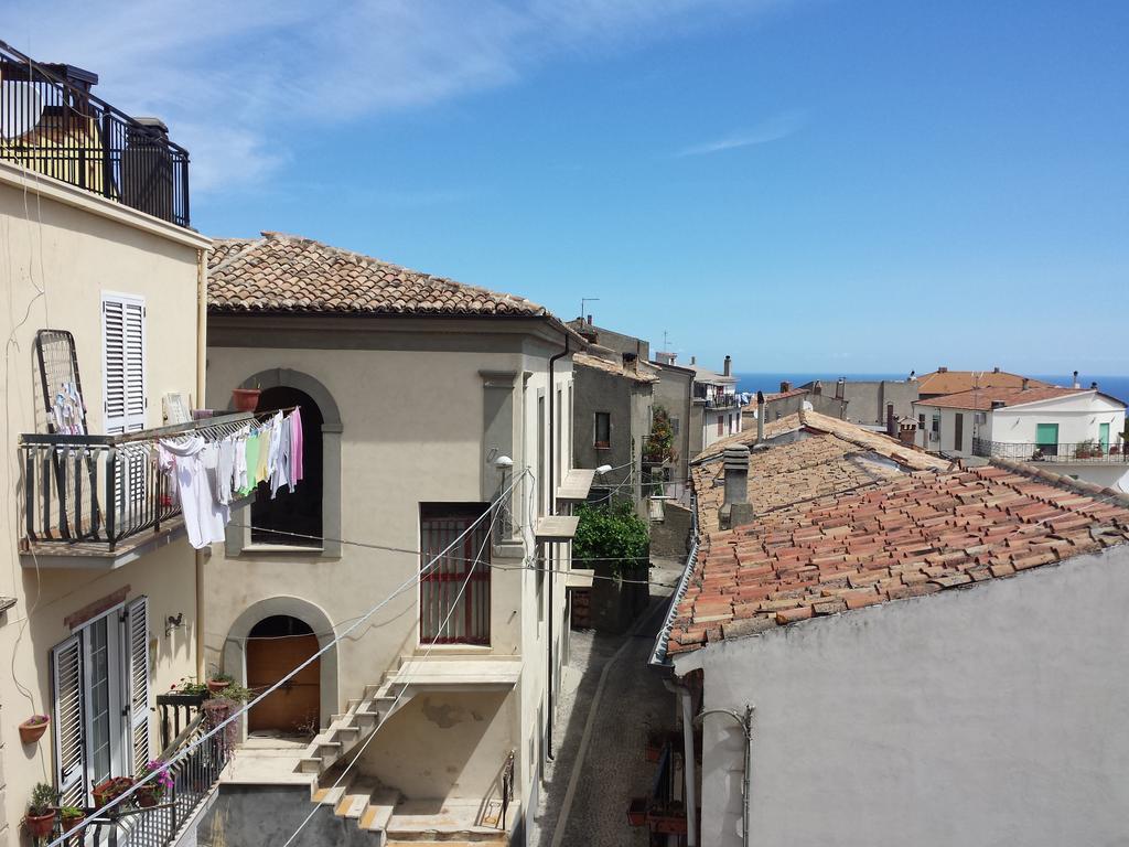 Palazzo Madeo - Residenza D'Epoca Bed & Breakfast Crosia Екстериор снимка