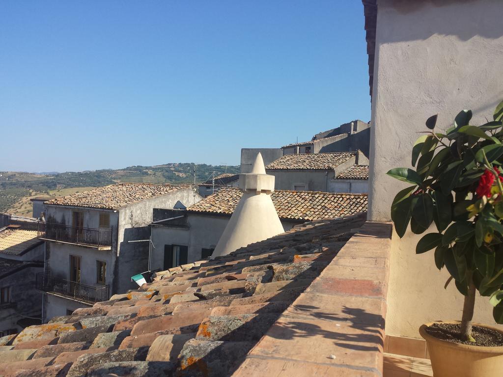 Palazzo Madeo - Residenza D'Epoca Bed & Breakfast Crosia Екстериор снимка
