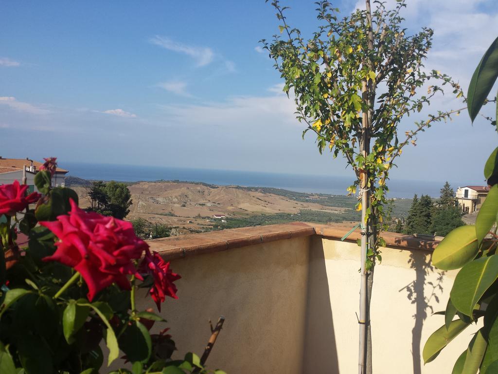 Palazzo Madeo - Residenza D'Epoca Bed & Breakfast Crosia Екстериор снимка